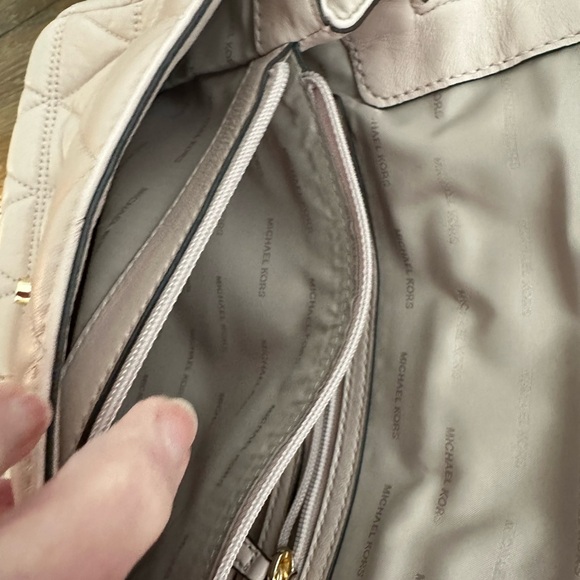 Michael Kors‎ Pink and Gold Quilted Shoulder Bag - Picture 8 of 16